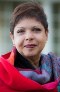 Dr Doris Bersing