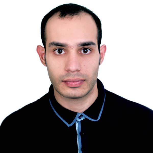 Dr Amir Yadegari 